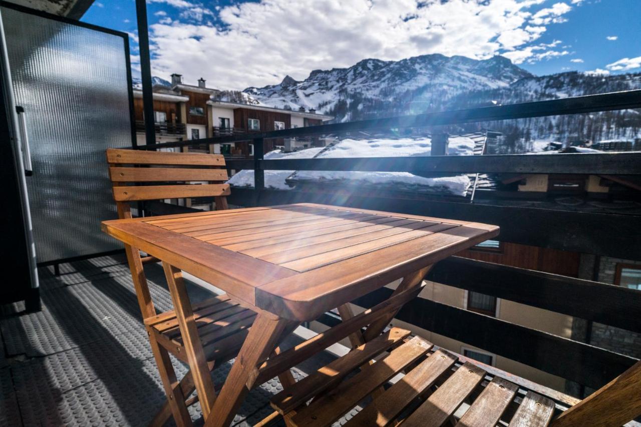 Stay In Cervinia Deluxe Apartment Брей-Червиния Экстерьер фото