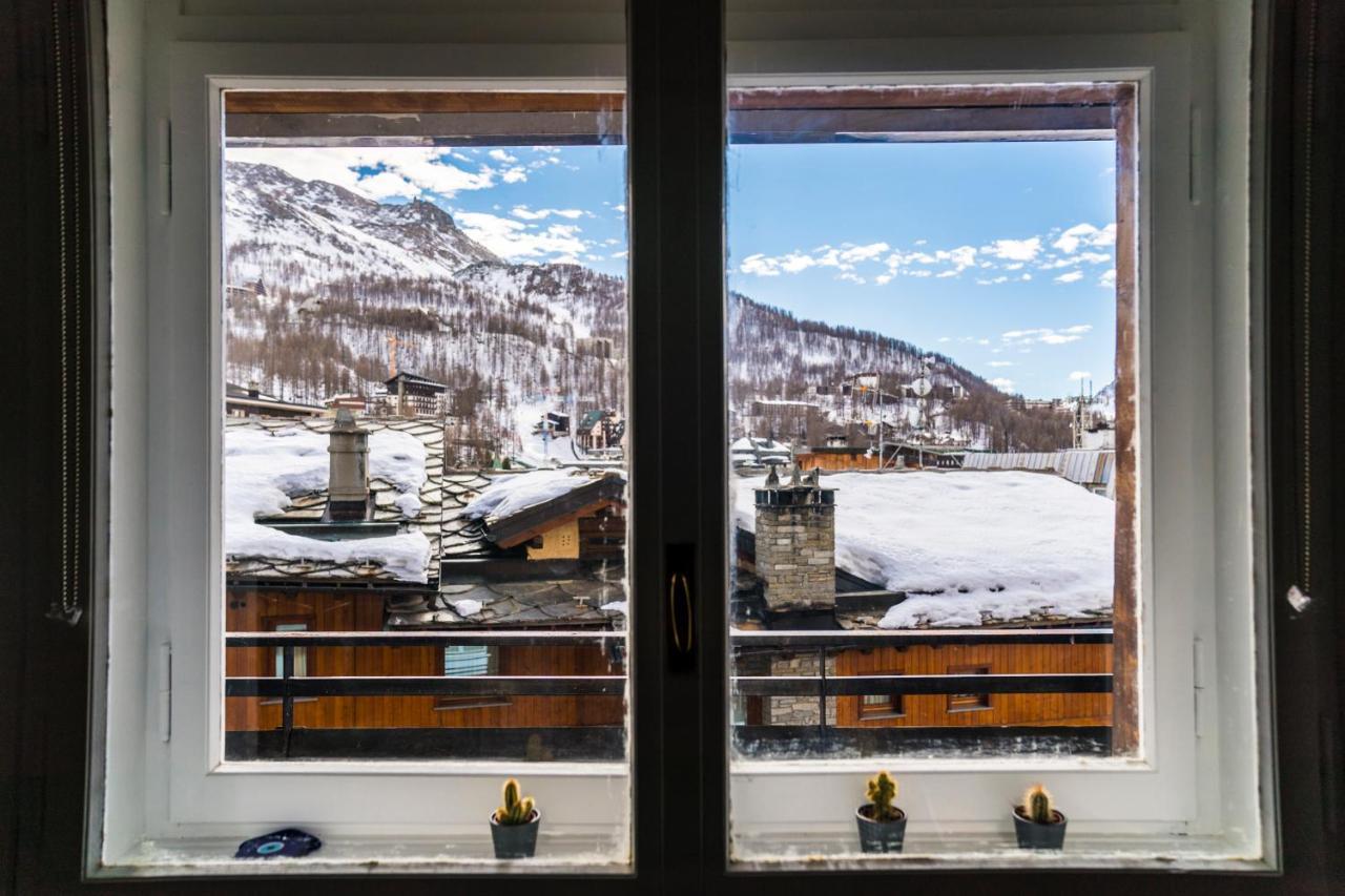 Stay In Cervinia Deluxe Apartment Брей-Червиния Экстерьер фото