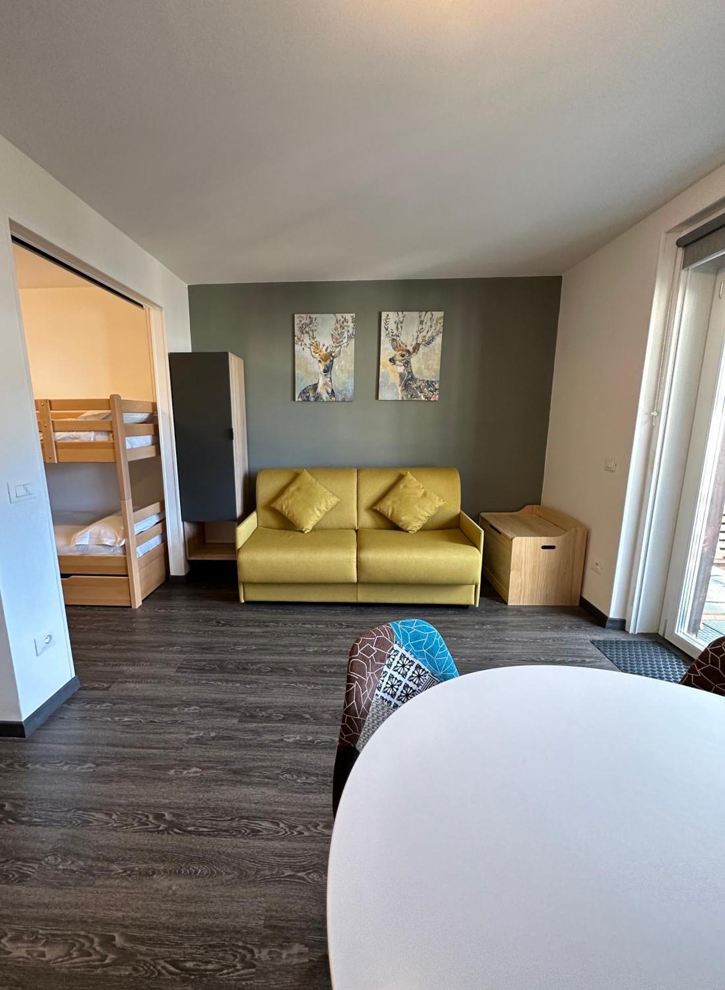 Stay In Cervinia Deluxe Apartment Брей-Червиния Экстерьер фото